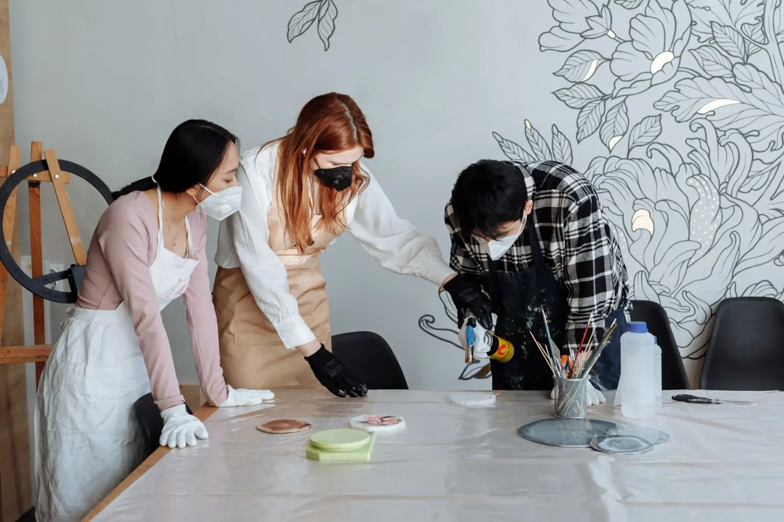 海口企业网站建设：品牌官网与营销型网站的技术选型对比