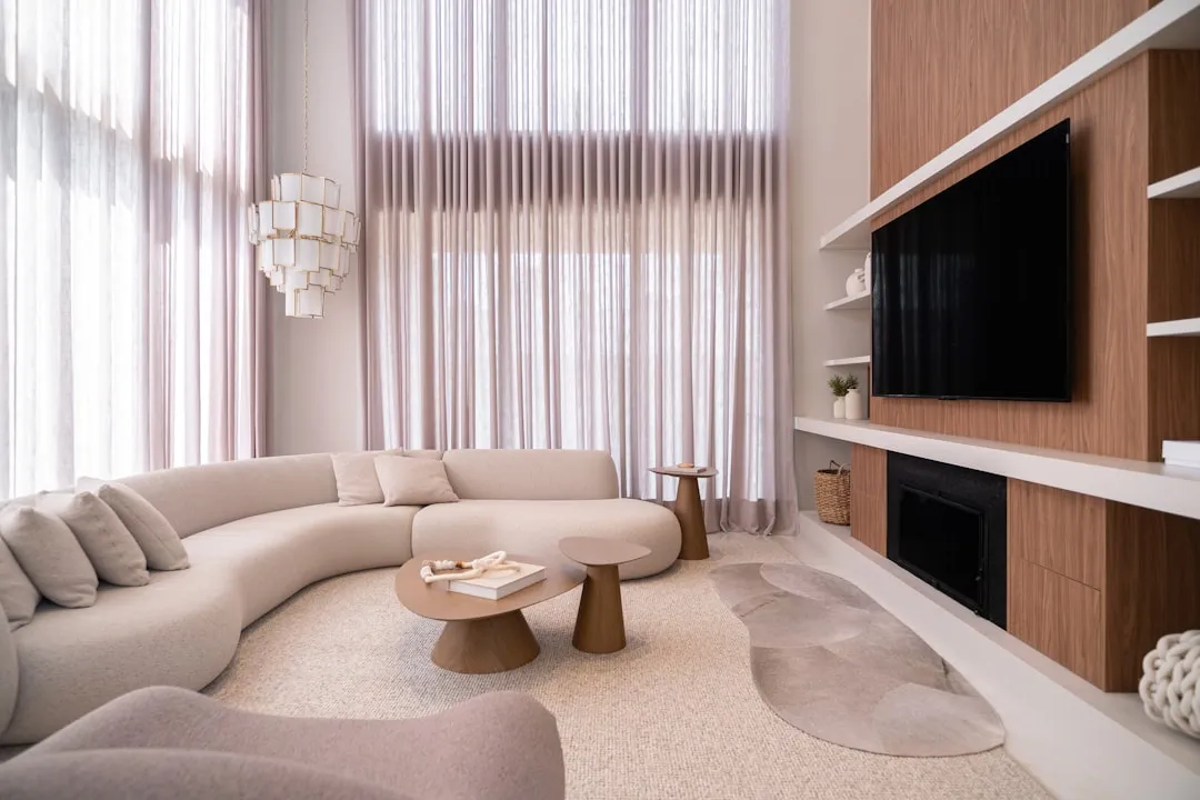 海口企业网站建设中的响应式布局技术要点与常见误区